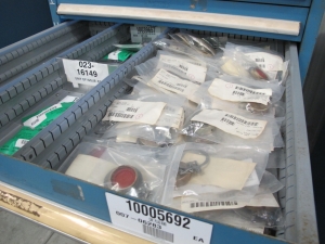 LISTA HEAVY DUTY 10-DRAWER PARTS CABINET W/ CONTENTS (W-44) LOADING & HANDLING FEE $25-